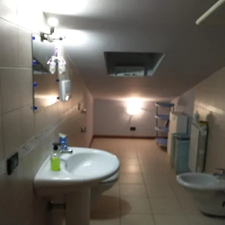 Attico Mansardato Alba Adriatica 아파트 *